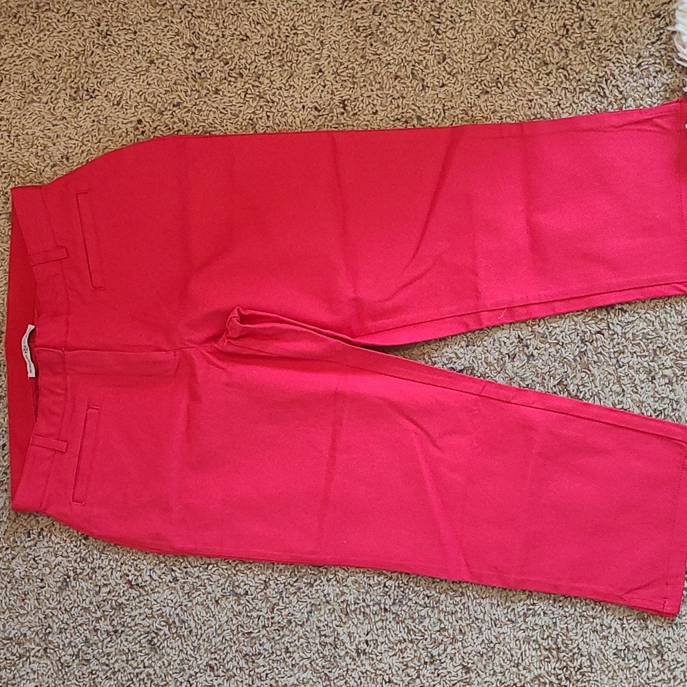 Signature collection capris